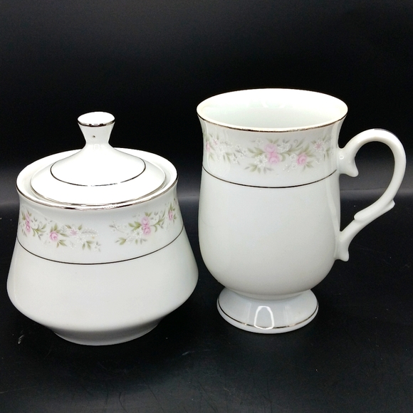 GLA Maria Fine China Japan Sugar Bowl W/Lid And Creamer White & Rose Floral - Picture 1 of 16